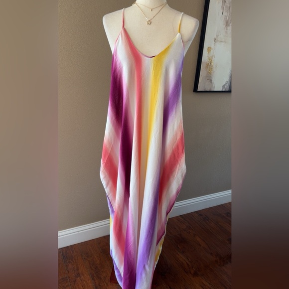 Colorful rainbow striped maxi dress with pockets - Picture 5 of 8